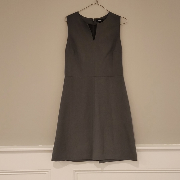 Theory Dresses & Skirts - Theory sheath dress size 6